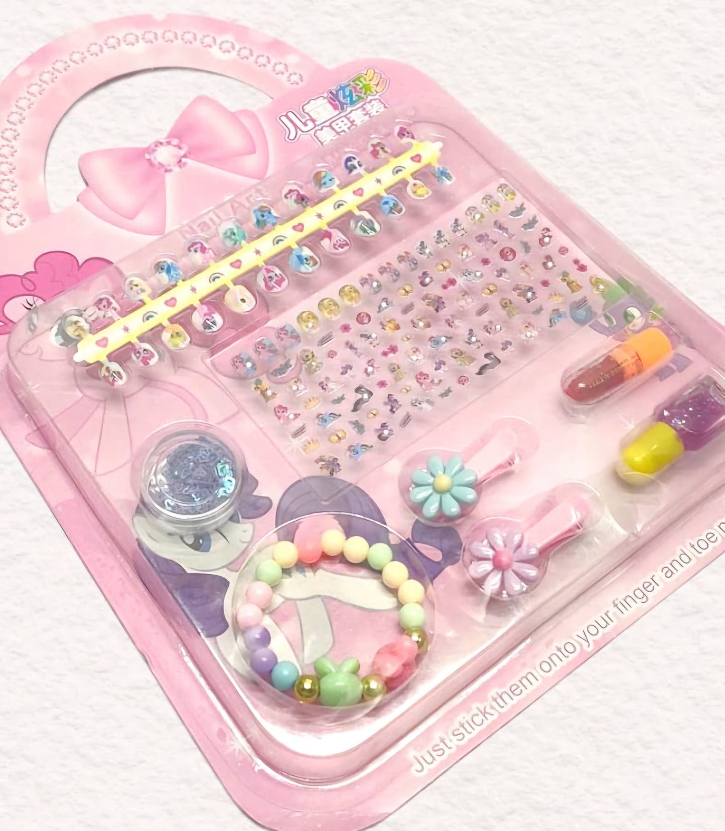 NAIL BOUTIQUE NAIL ART SET WITH 24 NAILS WITH STICKER FOR GIRLS 1-6 YEARS